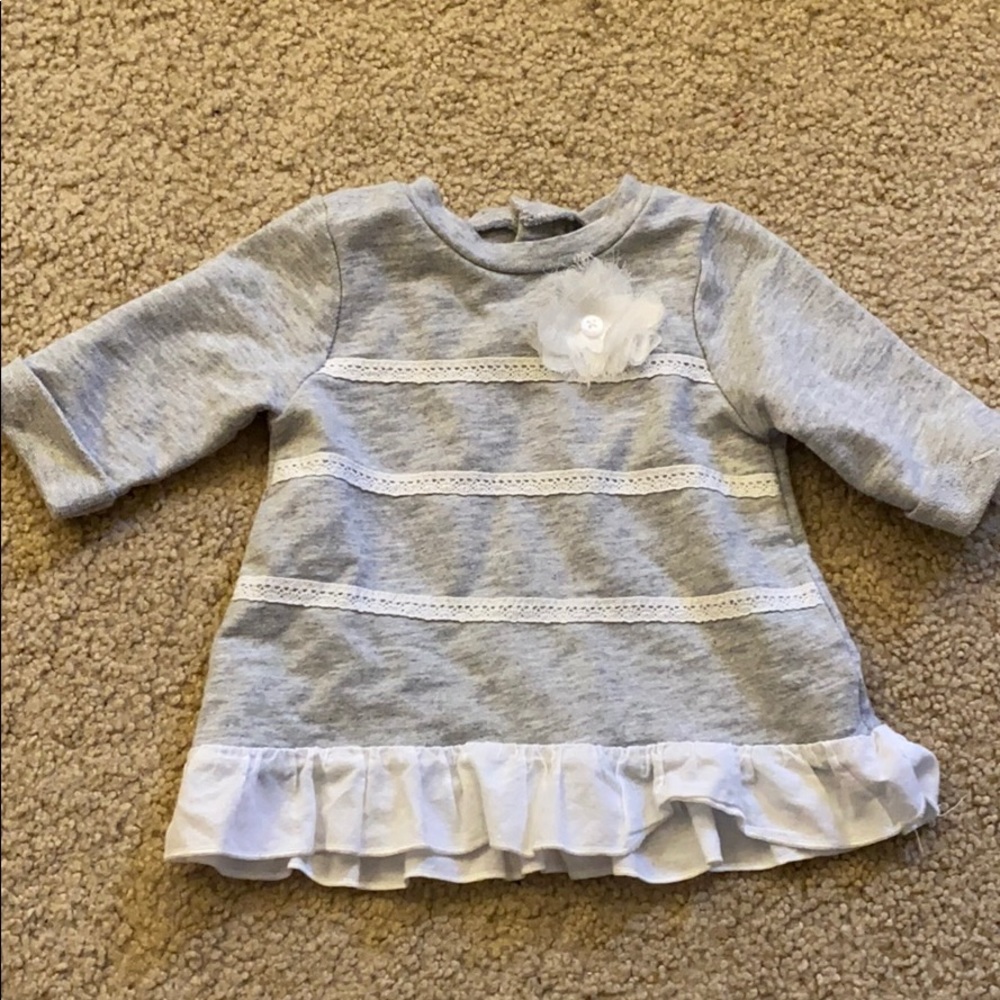 Perfect Condition! Shirt size 3/6 months